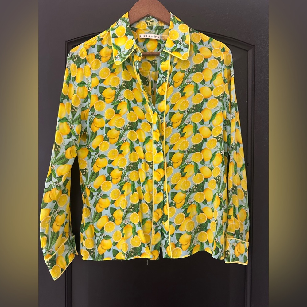 Alice + Olivia Willa Lemon 🍋 silk blouse